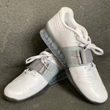 將圖片載入圖庫檢視器 Nike Romaleos 3XD - Grey US11 (Pre-owned)
