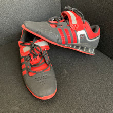 將圖片載入圖庫檢視器 Adidas AdiPower Shoes - Black/Red US9 (Pre-owned, Not original insoles)
