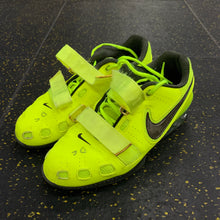 Load image into Gallery viewer, Nike Romaleos 2 - Volt US9 (Pre-owned)
